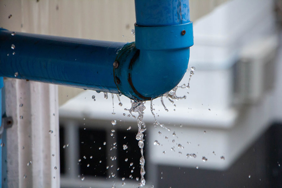 À la recherche d'un plombier compétent dans le Val d'Oise pour la réparation d'une fuite d'eau ? Contactez A2Dépannages